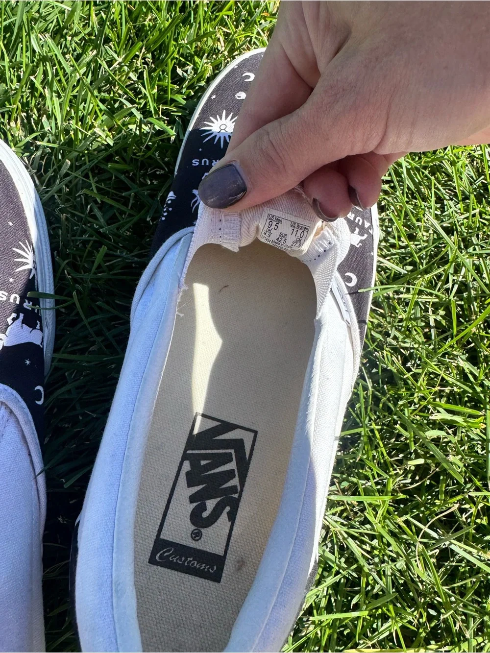 Vans Customs Taurus Zodiac Classic Slip-On Shoes Men’s 9.5/11 Womens